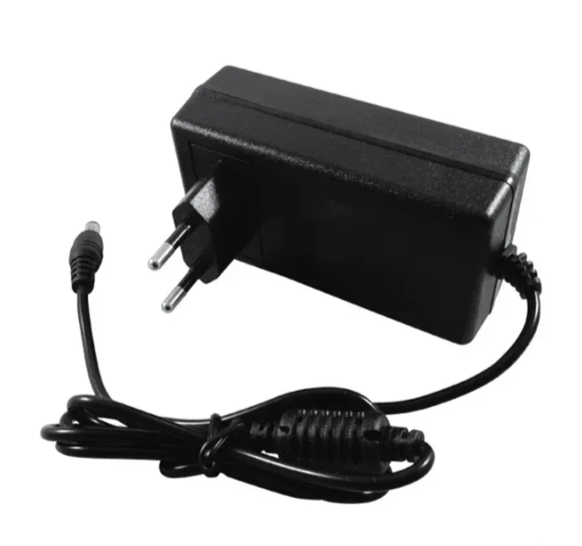 Punjač za Li-ion baterije 9V 4.5A 40W (NP-1)