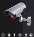 Lažna kamera na baterije sa LED diodom + nalepnica video nadzor — slika 4